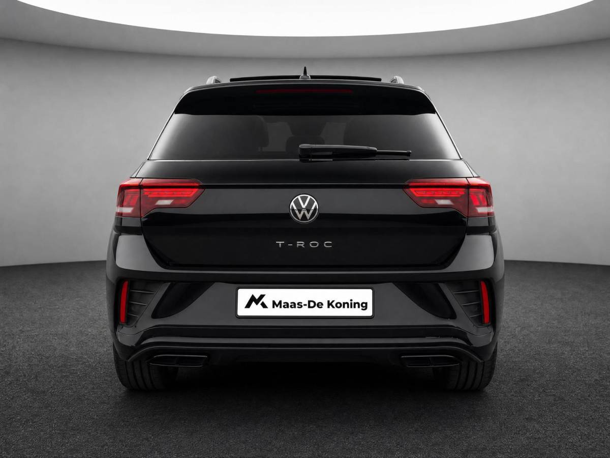 Volkswagen T-Roc Volkswagen T-Roc 1.5TSI/150PK R-Line Black Style DSG · Panoramadak · Apple/Android Car Play· Camera + Parkeersensoren · Stoelverwarming · 19” Velgen ·  Garantie t/m 07-07-2027