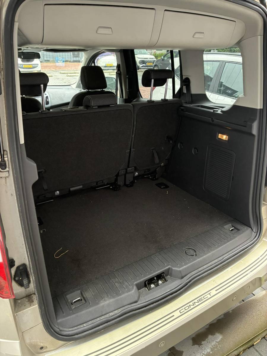 Ford Tourneo Connect Ford Tourneo Connect Compact 1.0 Titanium 100pk | Navigatie | Panoramadak