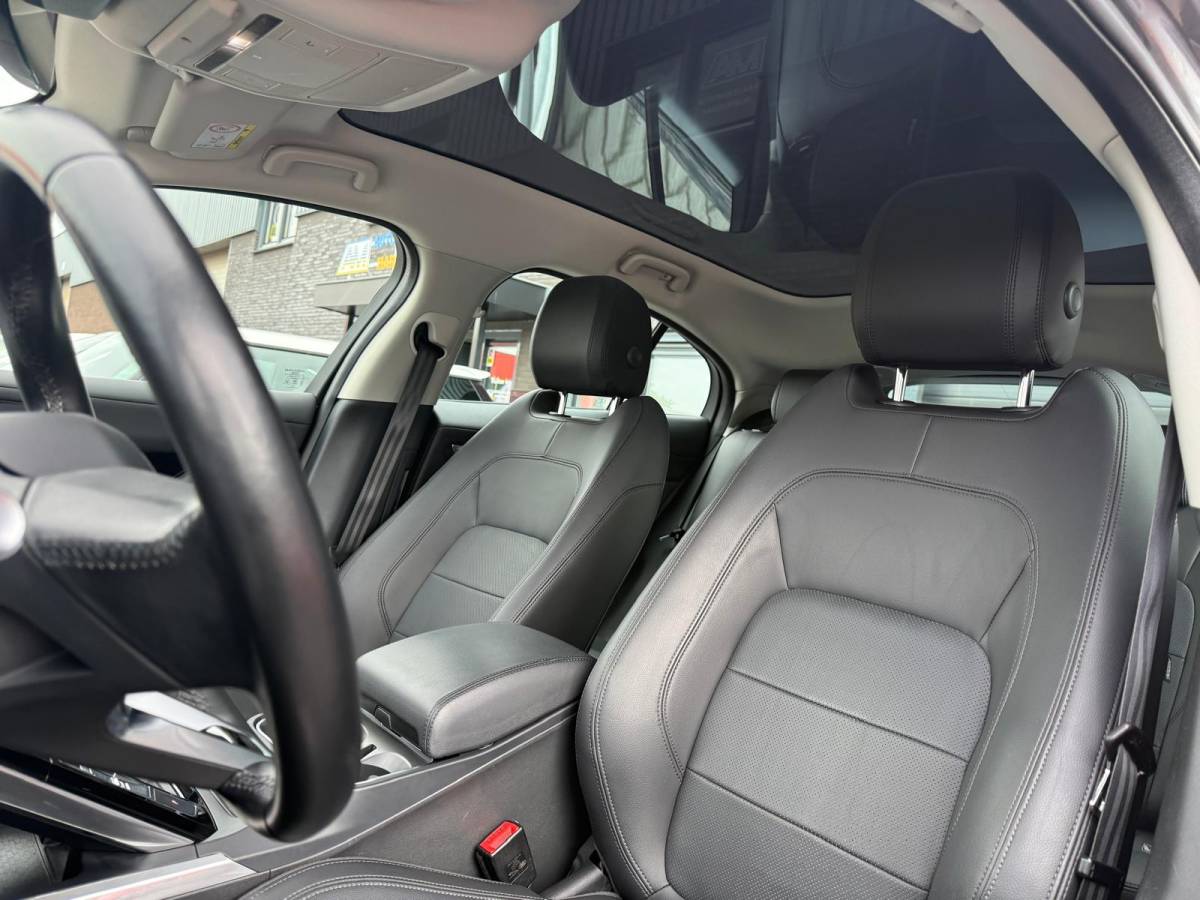 Jaguar I-PACE Jaguar I-PACE EV400 Business Edition S 90 kWh | 1E EIGENAAR | 3/6/12 MND GARANTIE | SOH 92% | DAB | CARPLAY | LED | PANO| CRUISE | STOELVERW. |