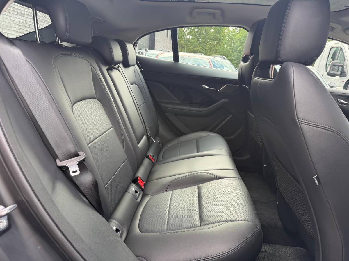 Jaguar I-PACE Jaguar I-PACE EV400 Business Edition S 90 kWh | 1E EIGENAAR | 3/6/12 MND GARANTIE | SOH 92% | DAB | CARPLAY | LED | PANO| CRUISE | STOELVERW. |