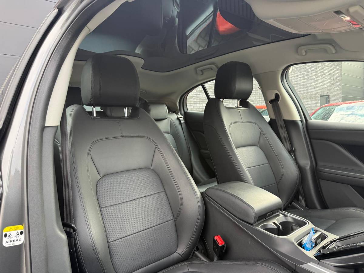 Jaguar I-PACE Jaguar I-PACE EV400 Business Edition S 90 kWh | 1E EIGENAAR | 3/6/12 MND GARANTIE | SOH 92% | DAB | CARPLAY | LED | PANO| CRUISE | STOELVERW. |
