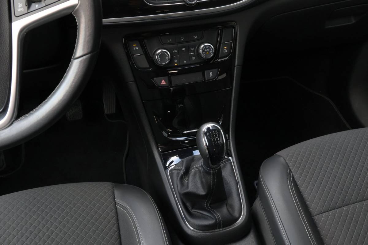Opel Mokka X Opel Mokka X 1.4 Turbo Innovation | Trekhaak | Apple Carplay| Camera | Clima