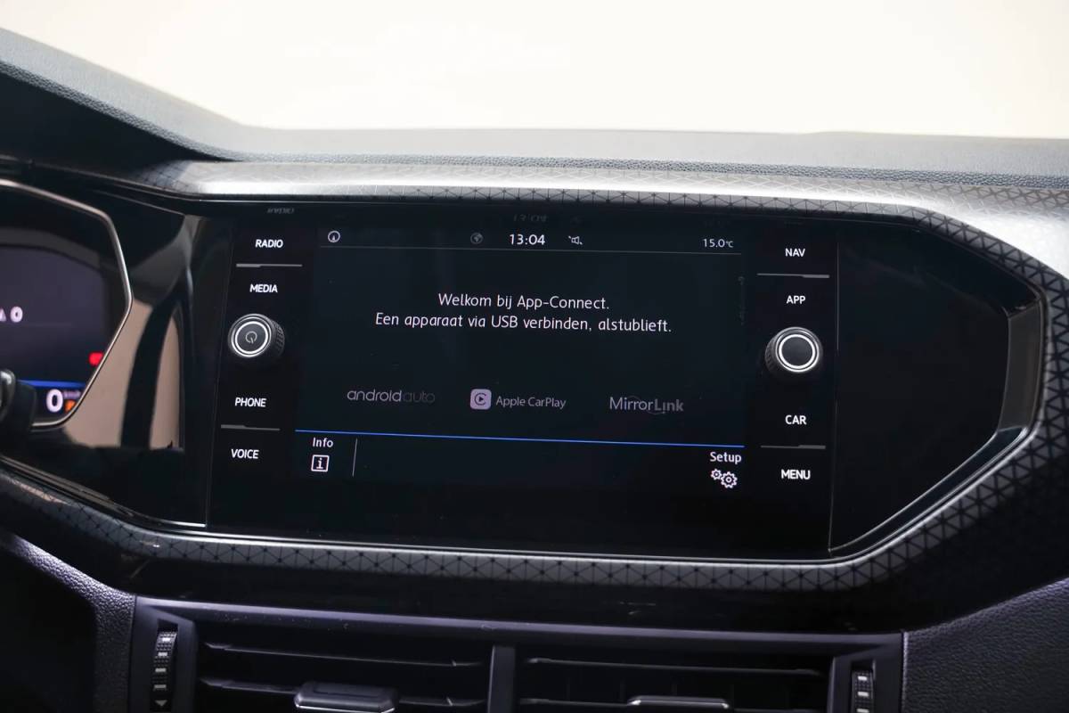 Volkswagen T-Cross Volkswagen T-Cross 1.0 TSI Style [ Navi Apple/Android Clima Adapt. cruise ]