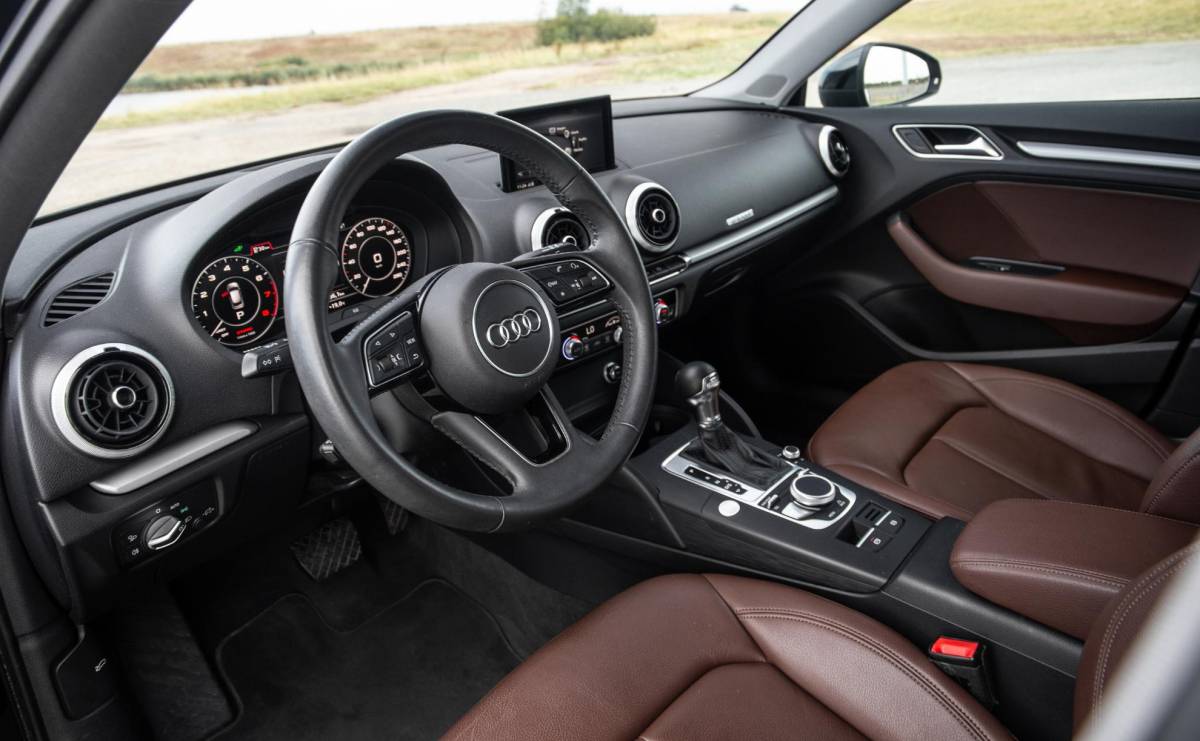 Audi A3 Audi A3 Sportback 40 TFSI e Edition AIRCO / CRUISE CONTROLE / BRUIN LEER / AUTOMAAT / PHEV