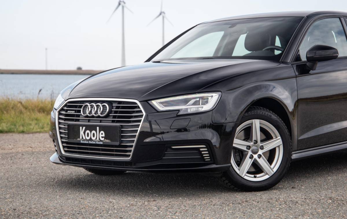 Audi A3 Audi A3 Sportback 40 TFSI e Edition AIRCO / CRUISE CONTROLE / BRUIN LEER / AUTOMAAT / PHEV