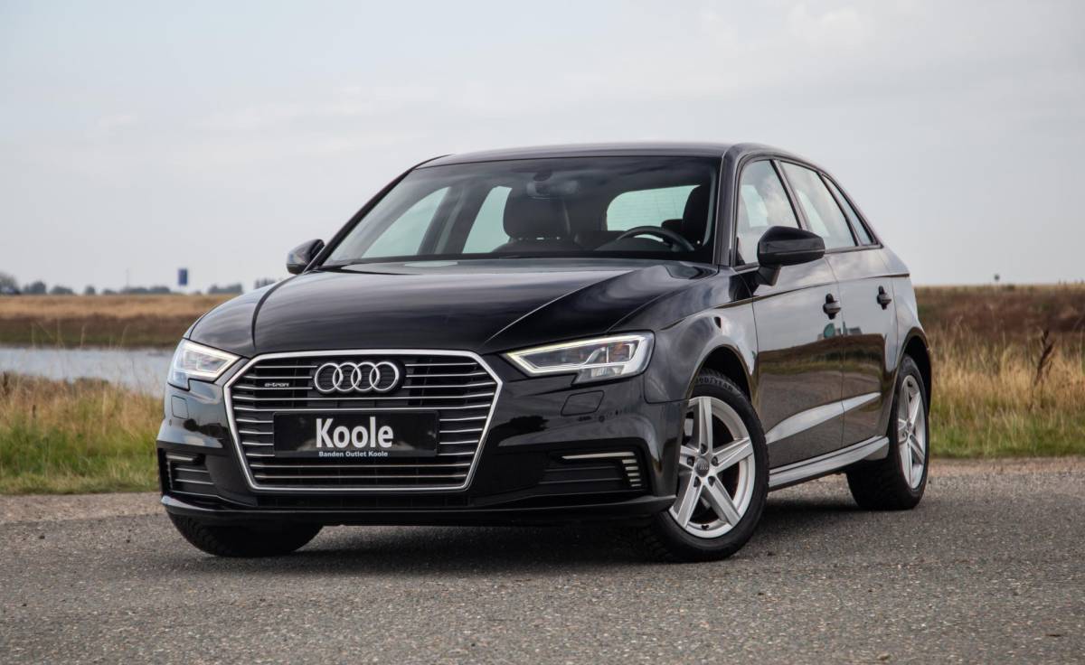 Audi A3 Audi A3 Sportback 40 TFSI e Edition AIRCO / CRUISE CONTROLE / BRUIN LEER / AUTOMAAT / PHEV
