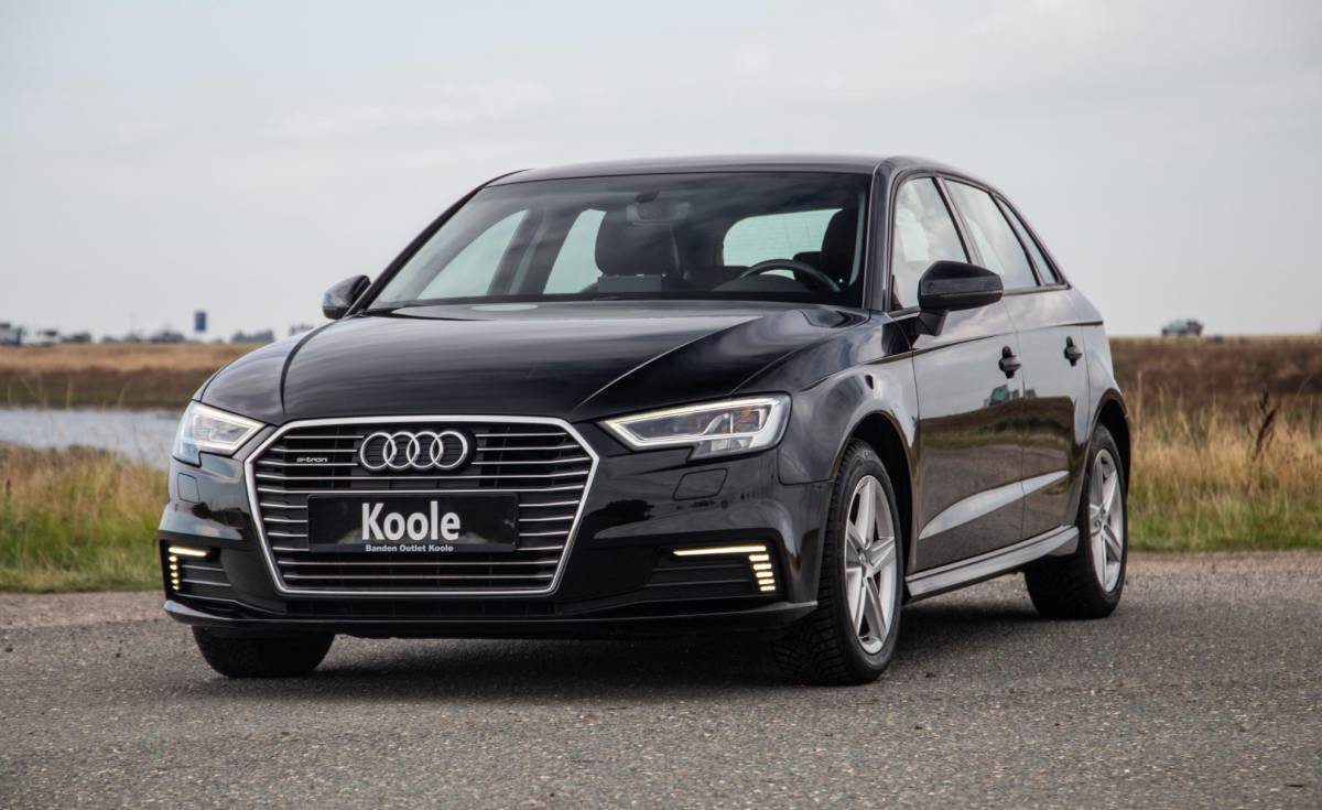 Audi A3 Audi A3 Sportback 40 TFSI e Edition AIRCO / CRUISE CONTROLE / BRUIN LEER / AUTOMAAT / PHEV