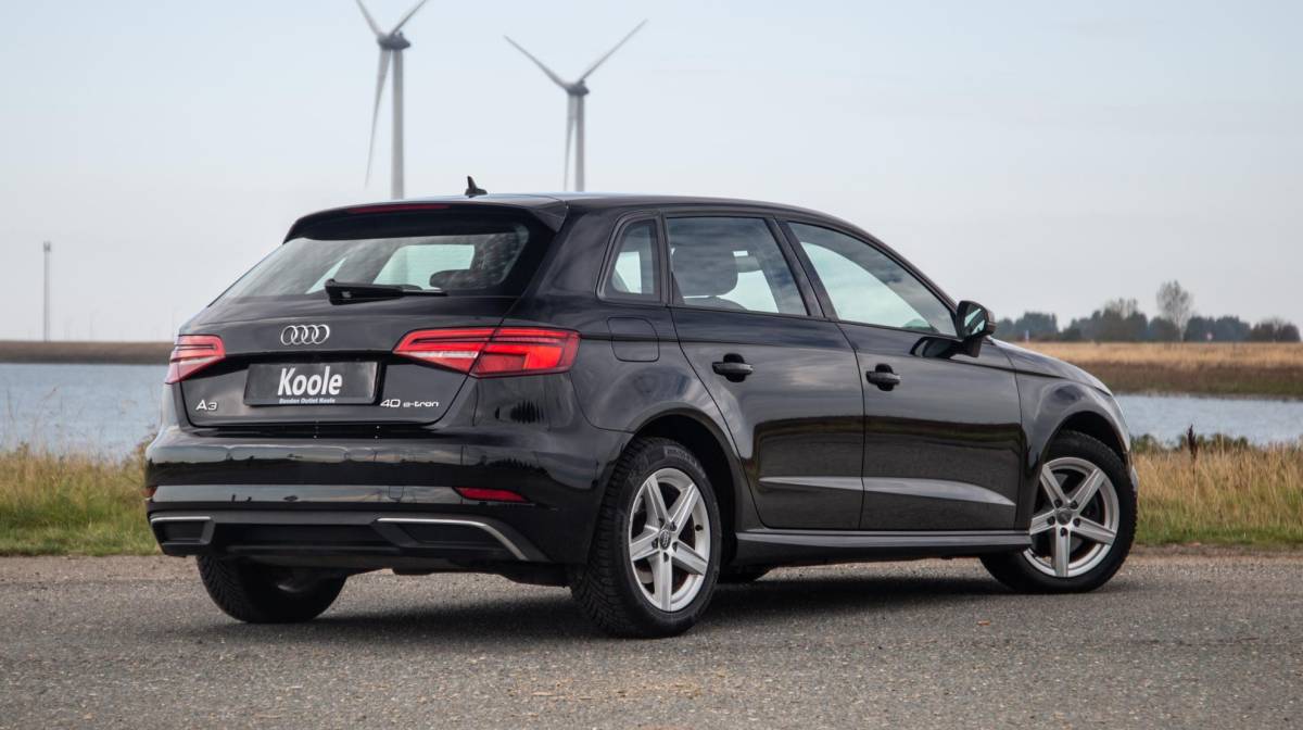 Audi A3 Audi A3 Sportback 40 TFSI e Edition AIRCO / CRUISE CONTROLE / BRUIN LEER / AUTOMAAT / PHEV