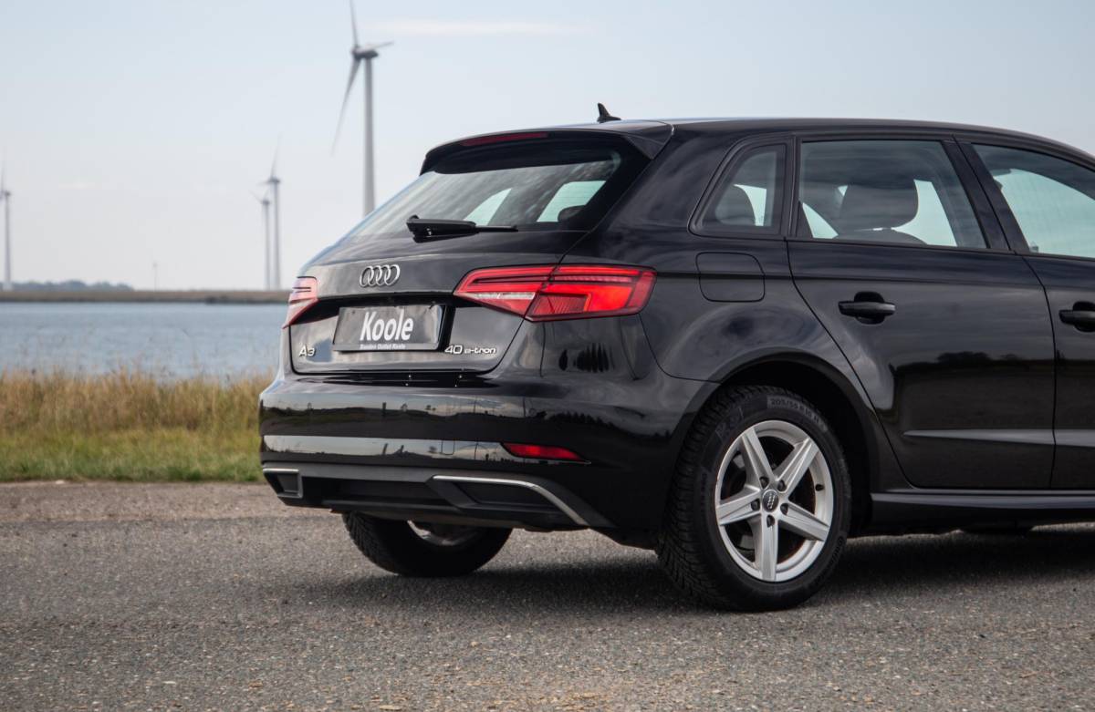 Audi A3 Audi A3 Sportback 40 TFSI e Edition AIRCO / CRUISE CONTROLE / BRUIN LEER / AUTOMAAT / PHEV