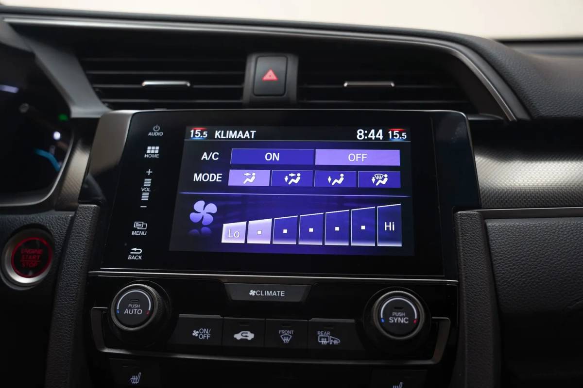 Honda Civic Honda Civic 1.0 i-VTEC Executive [ Adapt. cruise Clima Navi Apple/Android ]