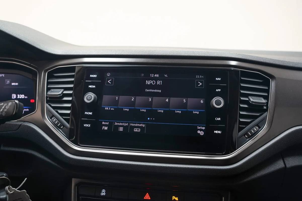 Volkswagen T-Roc Volkswagen T-Roc 1.0 TSI Style Business [ Adapt. Cruise Clima LED ]
