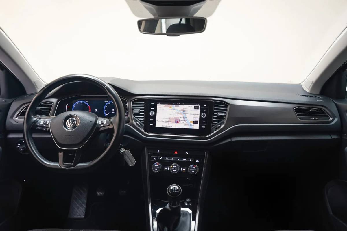 Volkswagen T-Roc Volkswagen T-Roc 1.0 TSI Style Business [ Adapt. Cruise Clima LED ]