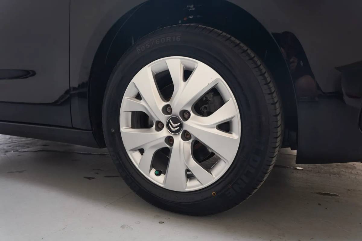 Citroën C4 Picasso Citroen C4 Picasso 1.2 PureTech Feel [ Distributie vervangen! ] [ Navi Apple/Android Clima ]