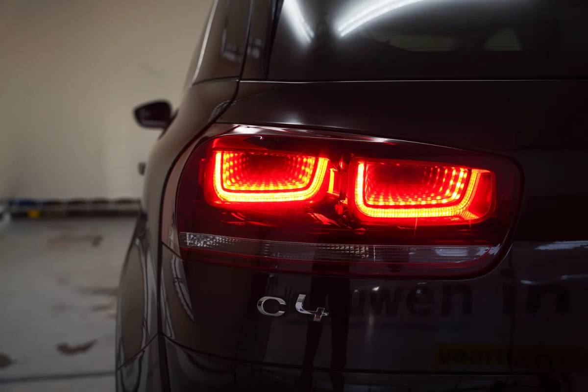 Citroën C4 Picasso Citroen C4 Picasso 1.2 PureTech Feel [ Distributie vervangen! ] [ Navi Apple/Android Clima ]