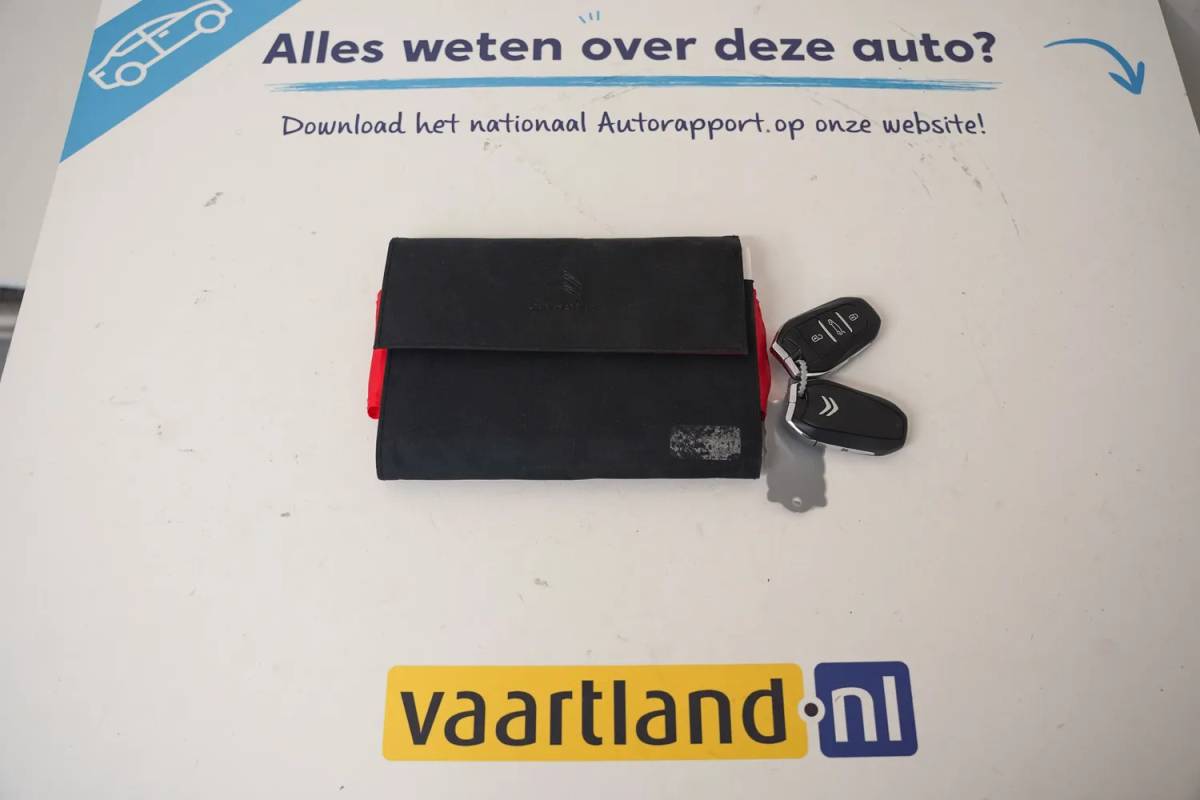 Citroën C4 Picasso Citroen C4 Picasso 1.2 PureTech Feel [ Distributie vervangen! ] [ Navi Apple/Android Clima ]