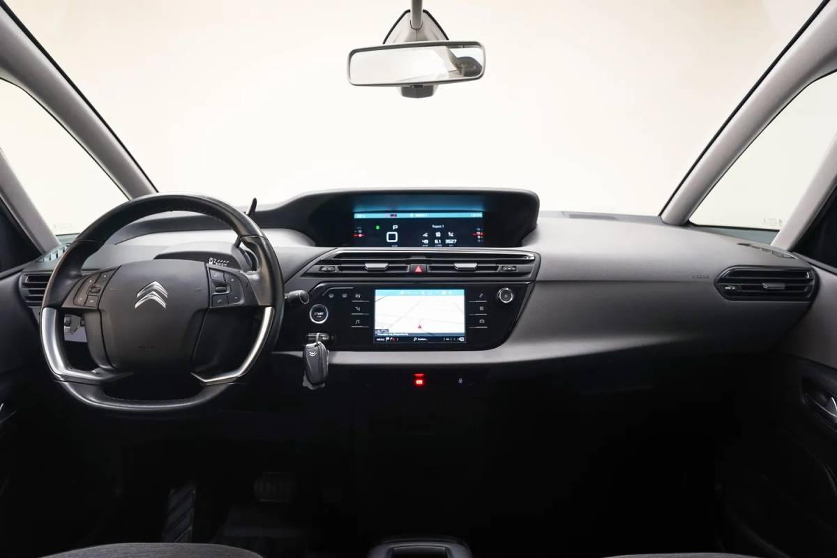 Citroën C4 Picasso Citroen C4 Picasso 1.2 PureTech Feel [ Distributie vervangen! ] [ Navi Apple/Android Clima ]