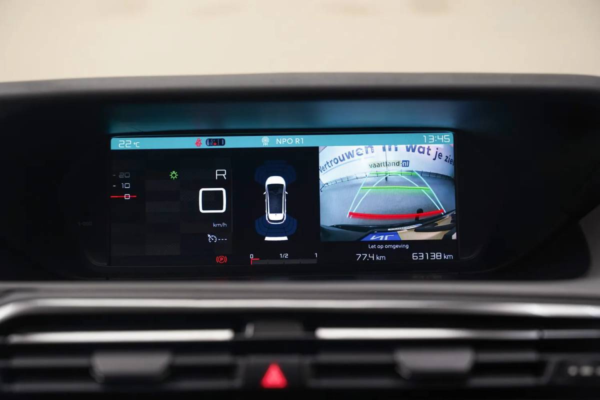 Citroën C4 Picasso Citroen C4 Picasso 1.2 PureTech Feel [ Distributie vervangen! ] [ Navi Apple/Android Clima ]