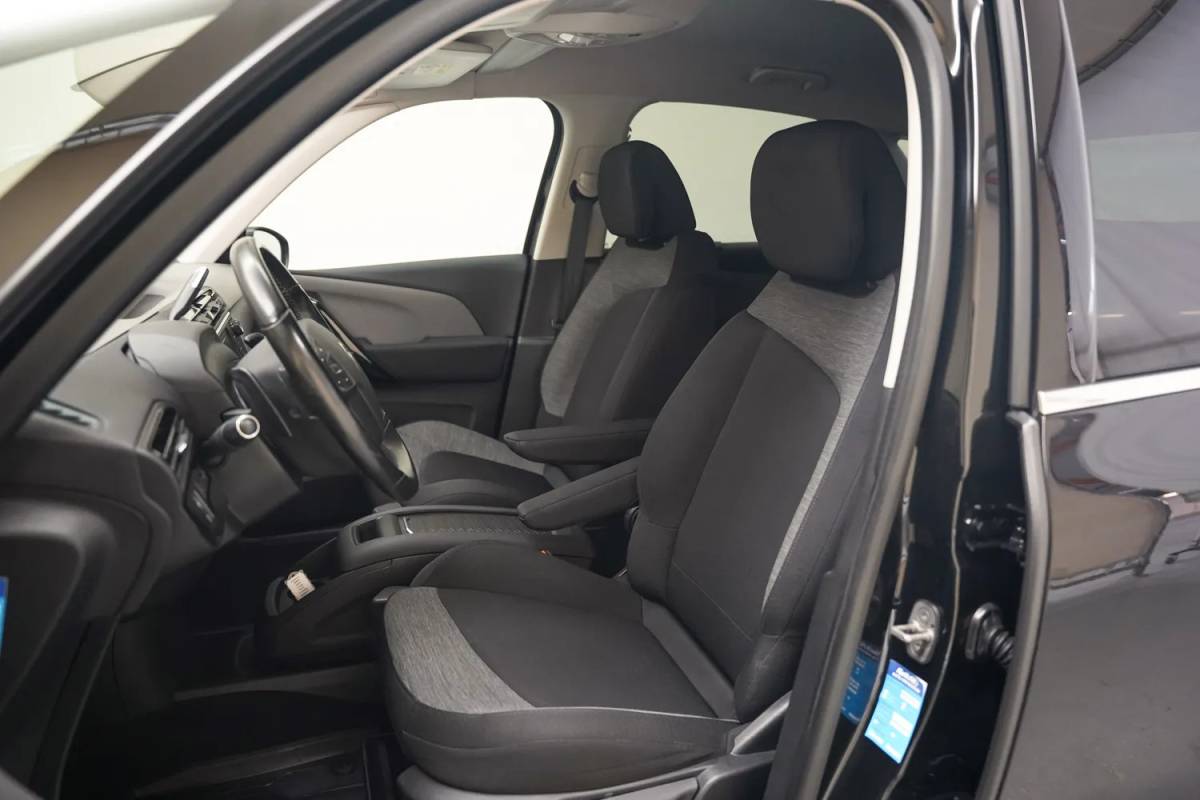 Citroën C4 Picasso Citroen C4 Picasso 1.2 PureTech Feel [ Distributie vervangen! ] [ Navi Apple/Android Clima ]