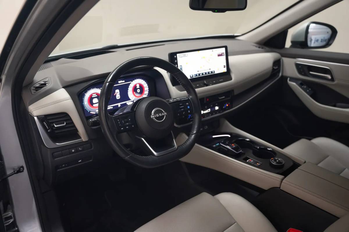 Nissan X-Trail Nissan X-trail 1,5 e-4orce Tekna 4WD Aut. [ Navi Apple/Android Adapt. cruise Panoramadak ]