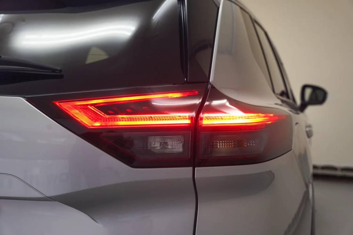 Nissan X-Trail Nissan X-trail 1,5 e-4orce Tekna 4WD Aut. [ Navi Apple/Android Adapt. cruise Panoramadak ]