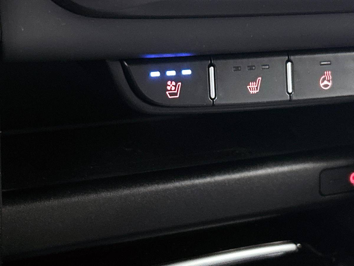 Kia XCeed Kia XCeed 1.6 GDi PHEV ExecutiveLine PANO | LEER | CAMERA | AD-CRUISE