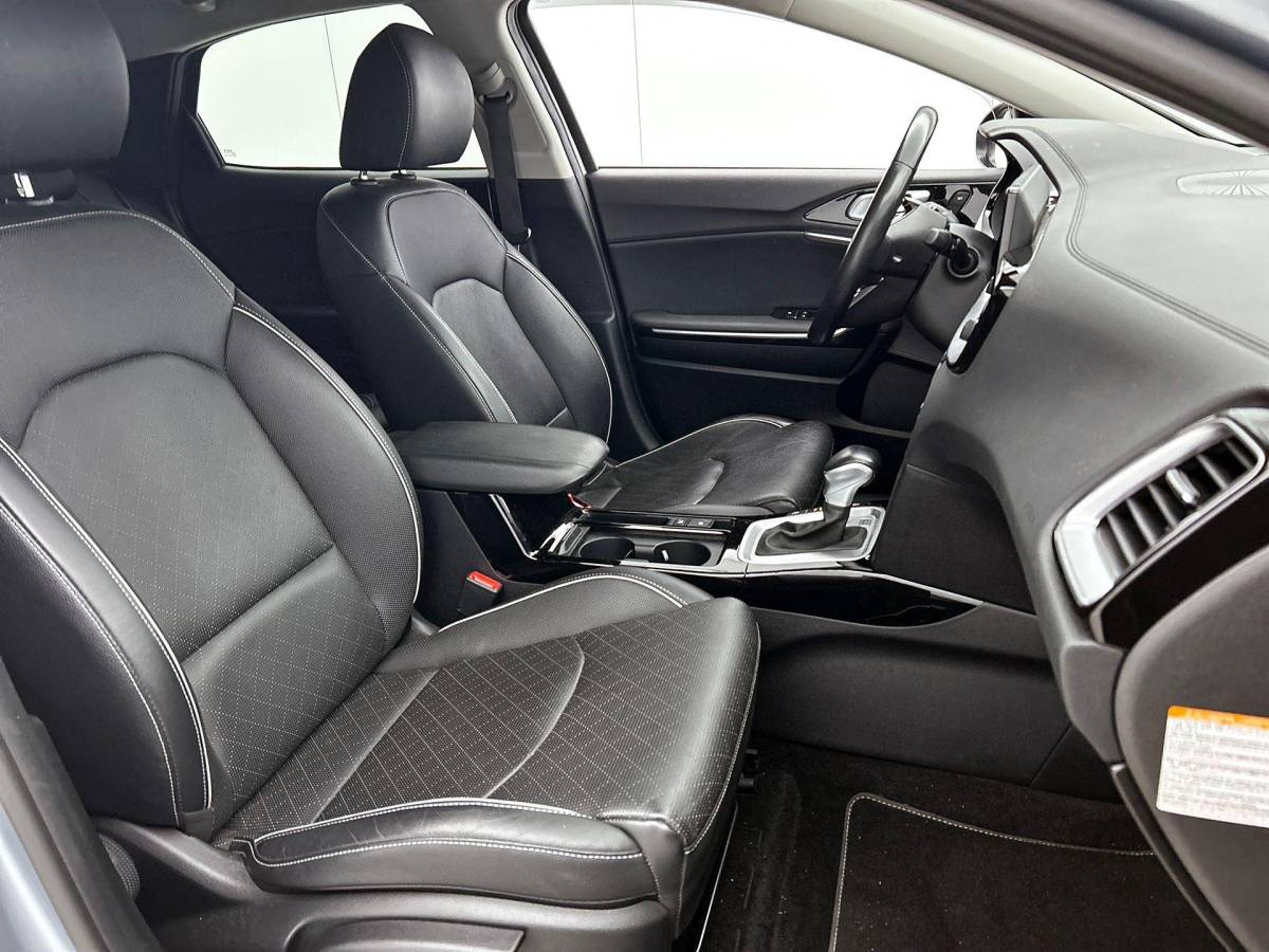 Kia XCeed Kia XCeed 1.6 GDi PHEV ExecutiveLine PANO | LEER | CAMERA | AD-CRUISE