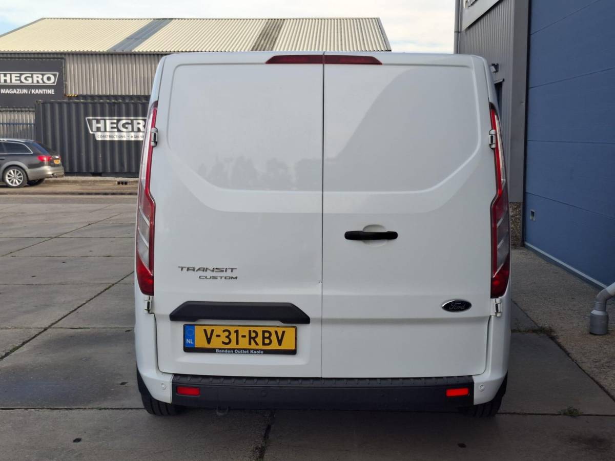Ford Transit Custom Ford Transit Custom 300 2.0 TDCI L2H1 Trend AUTOMAAT / CRUISE CONTROLE / AIRCO / 3 ZITS