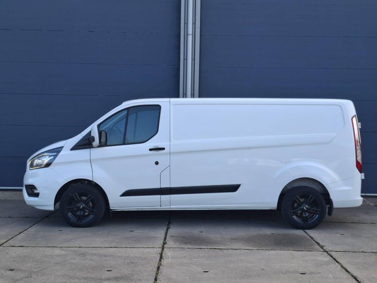 Ford Transit Custom Ford Transit Custom 300 2.0 TDCI L2H1 Trend AUTOMAAT / CRUISE CONTROLE / AIRCO / 3 ZITS