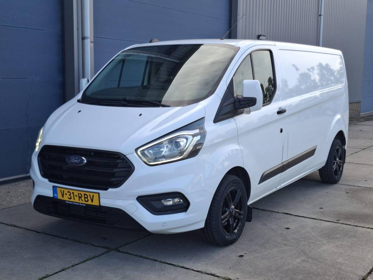Ford Transit Custom Ford Transit Custom 300 2.0 TDCI L2H1 Trend AUTOMAAT / CRUISE CONTROLE / AIRCO / 3 ZITS
