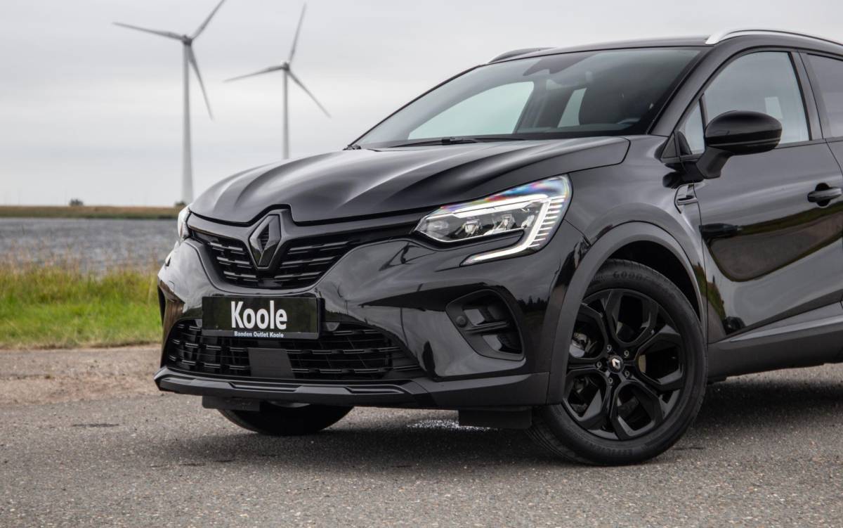 Renault Captur Renault Captur 1.6 E-Tech plug-in hybrid 160 iconic BLACK LINE / CRUISE CONTROLE / NAVI / CARPLAY