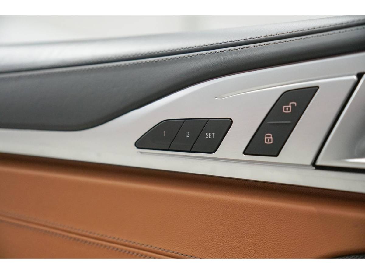 BMW 8 Serie BMW 8 Serie 840i M-Sport | CoPilot | Individual | Laser