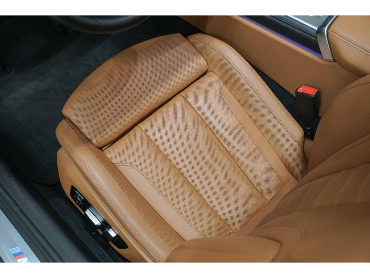 BMW 8 Serie BMW 8 Serie 840i M-Sport | CoPilot | Individual | Laser