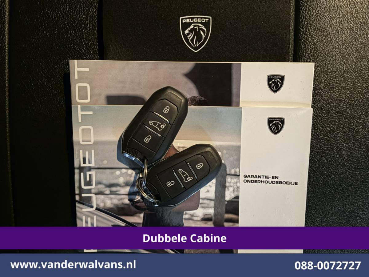 Peugeot Expert Peugeot Expert 2.0 BlueHDI 177pk Automaat L3H1 Dubbele Cabine Sport Euro6 Airco | 5-Zits | Camera | Navigatie | Apple Carplay | Xenon | 2x Zijdeur Cruisecontrol, Android Auto, LM Velgen, Dakrails, Sidebars, Spoiler, Elektrische Stoelbediening, Bumperkit, leder, Parkeersensoren, Achterklep