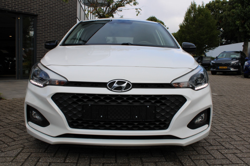 Hyundai i20 Hyundai i20 1.0 T-GDI Comfort AUTOMAAT! “RIJKLAARPRIJS”