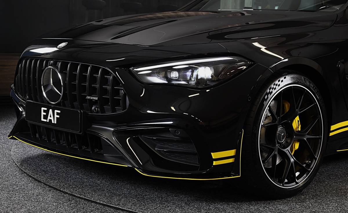 Mercedes-Benz CLE Mercedes-Benz CLE Coupé AMG 53 4MATIC+ / Performance Zetels / Carbon / Head Up / 360 Camera / Pano / Digital Light / 20 Inch