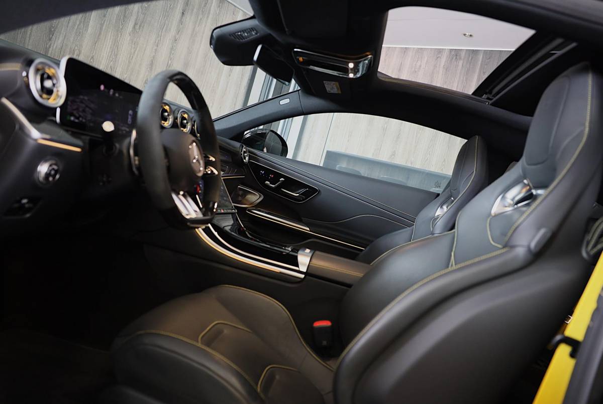Mercedes-Benz CLE Mercedes-Benz CLE Coupé AMG 53 4MATIC+ / Performance Zetels / Carbon / Head Up / 360 Camera / Pano / Digital Light / 20 Inch