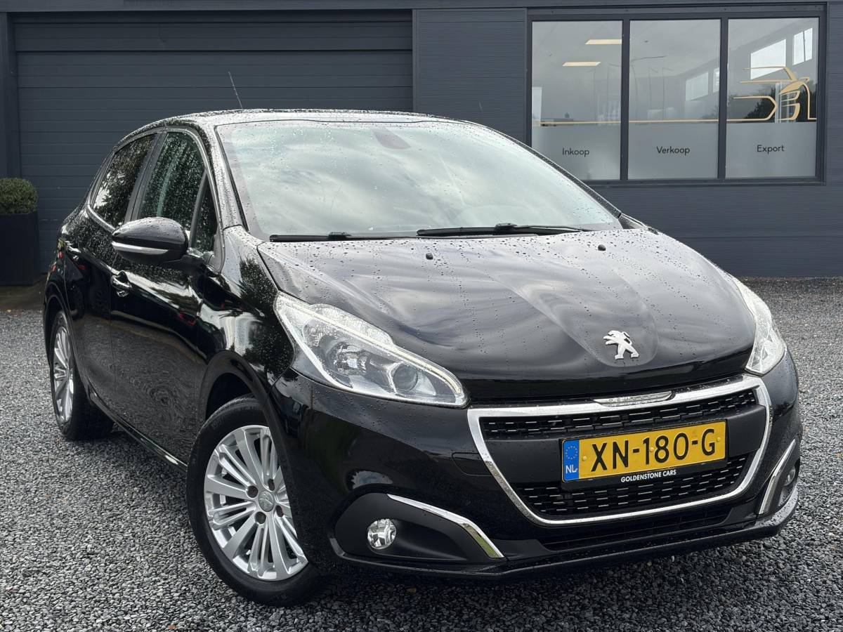 Peugeot 208 Peugeot 208 1.2 PureTech Signature ✓Net beurt gahad✓Navi✓Carplay✓Lm velgen✓Airco✓Cruise✓5 Deurs✓Pdc✓5 Deurs✓Lm velgen✓N.A.P✓Apk tot 04-2027
