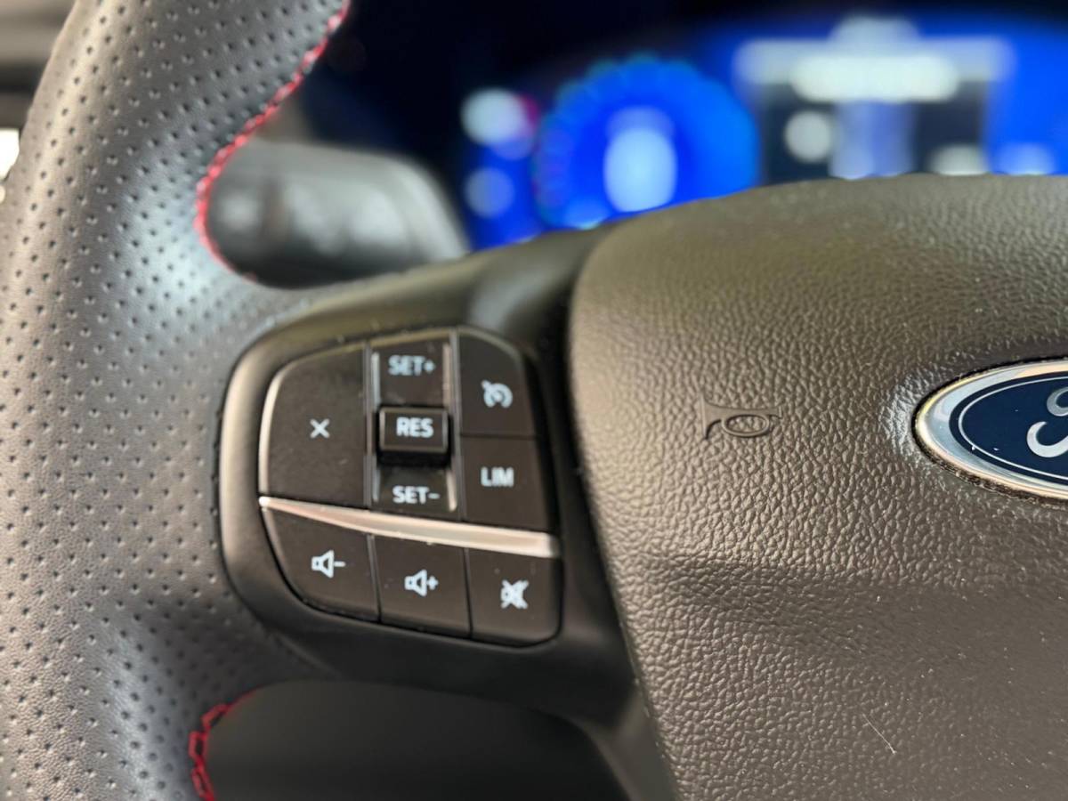 Ford Kuga Ford KUGA 2.5 PHEV ST-Line X, Automaat, Panoramadak, Stoel/Stuur verwarming, Navi, Camera, Carplay
