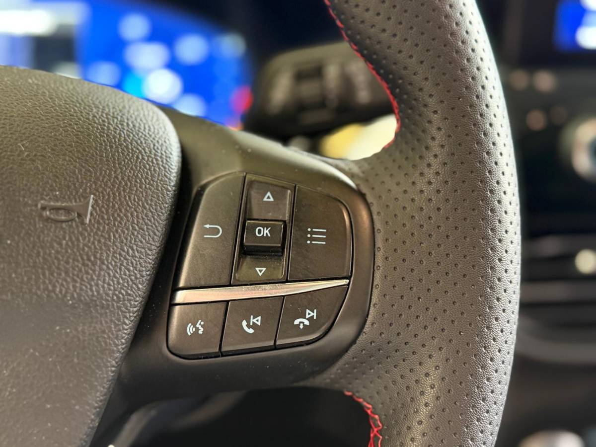 Ford Kuga Ford KUGA 2.5 PHEV ST-Line X, Automaat, Panoramadak, Stoel/Stuur verwarming, Navi, Camera, Carplay