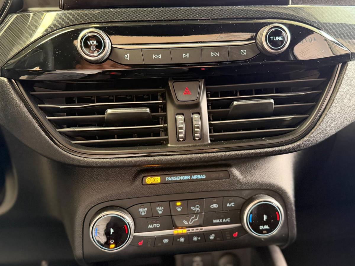 Ford Kuga Ford KUGA 2.5 PHEV ST-Line X, Automaat, Panoramadak, Stoel/Stuur verwarming, Navi, Camera, Carplay