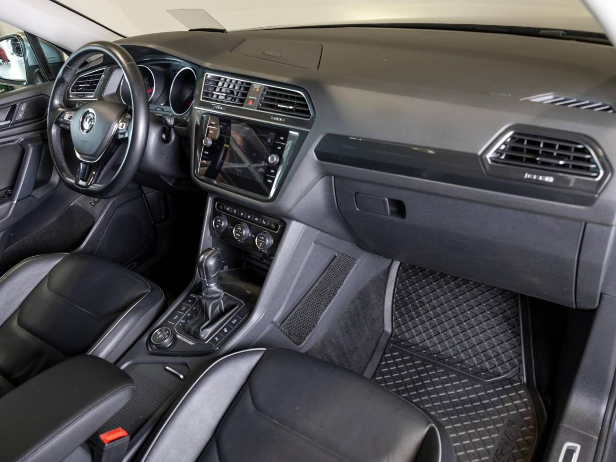 Volkswagen Tiguan Allspace Volkswagen Tiguan Allspace 2.0 TSI 4Motion Highline Business R 7p.