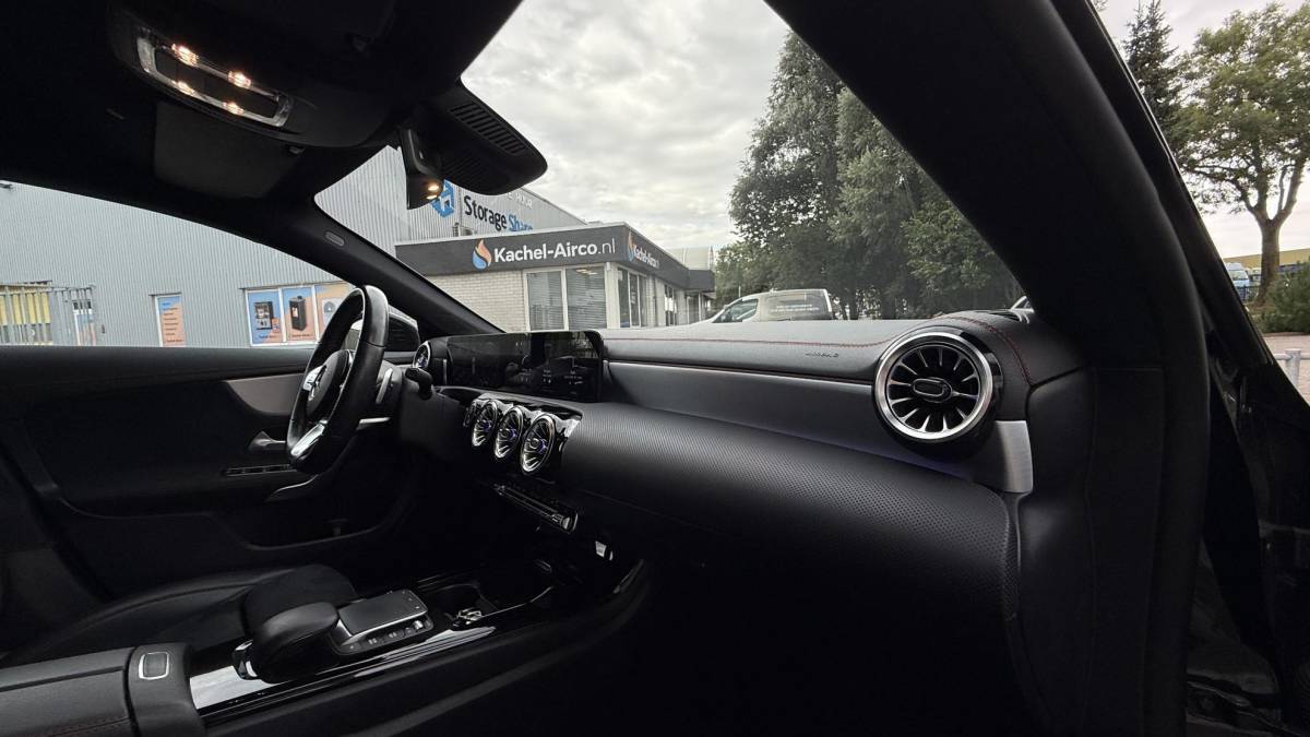 Mercedes-Benz CLA Mercedes-Benz CLA-klasse Shooting Brake 180Aut. Bus. Solution AMG Sport | Sfeer | Mood Light |