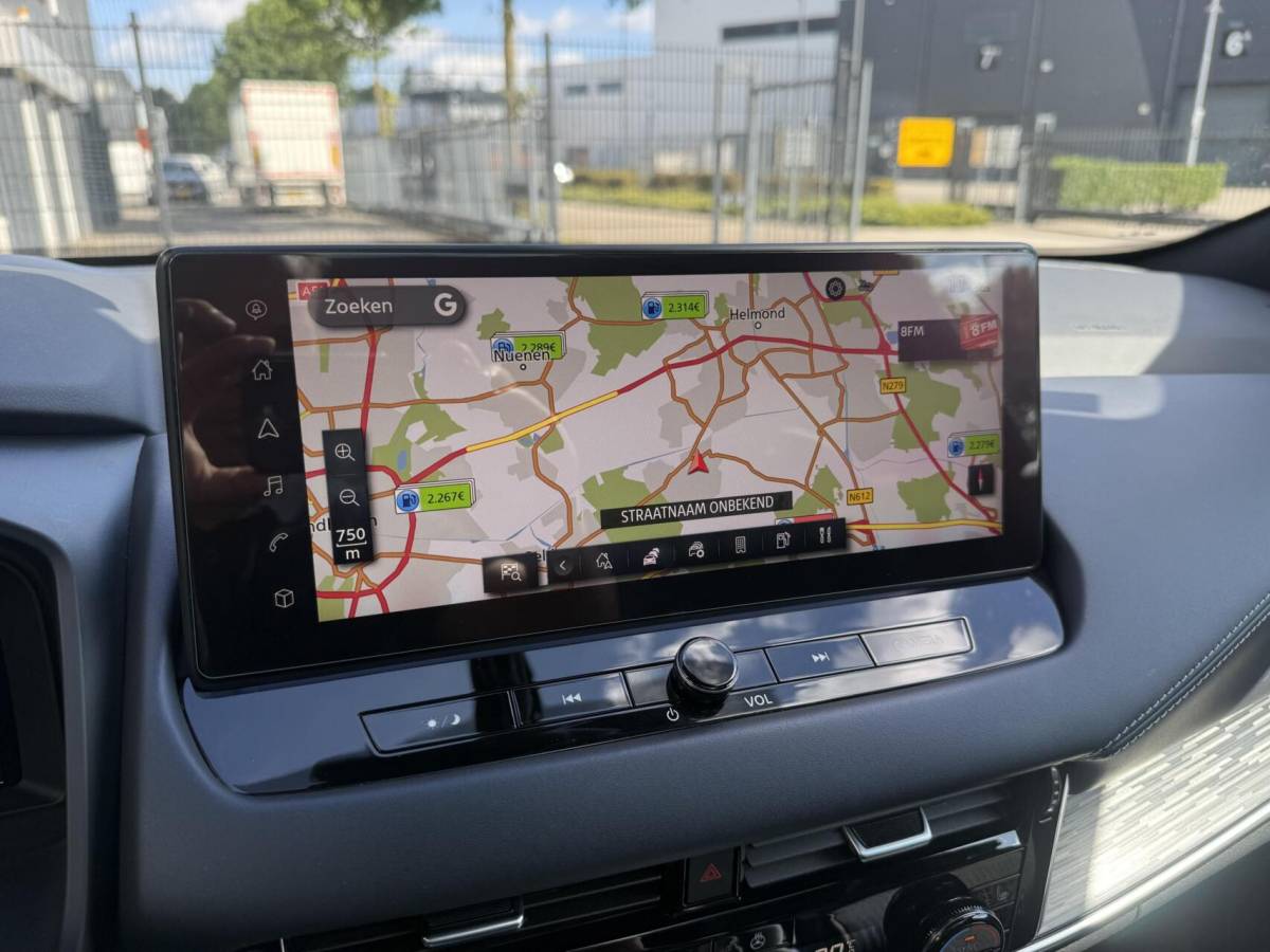 Nissan QASHQAI Nissan Qashqai 1.5 e-Power Tekna PANO adaptive cruis HEAD UP