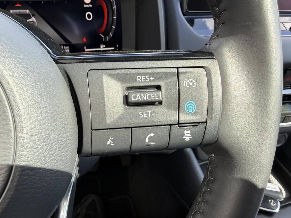 Nissan QASHQAI Nissan Qashqai 1.5 e-Power Tekna PANO adaptive cruis HEAD UP