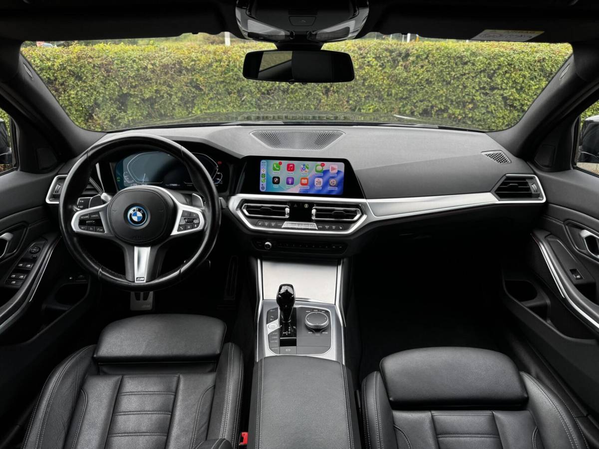 BMW 3 Serie BMW 3-serie Touring 330e xDrive|MSport|Leder|Sfeerve|19″|BTW