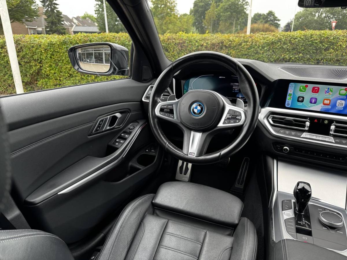 BMW 3 Serie BMW 3-serie Touring 330e xDrive|MSport|Leder|Sfeerve|19″|BTW