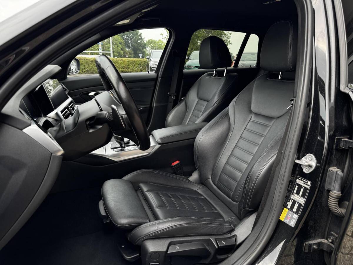 BMW 3 Serie BMW 3-serie Touring 330e xDrive|MSport|Leder|Sfeerve|19″|BTW