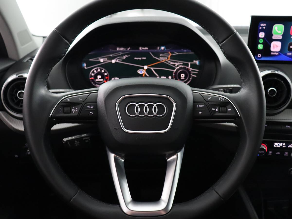 Audi Q2 Audi Q2 35 TFSI S Edition (Afn. Trekhaak / Camera / ACC / Leder / Carplay)