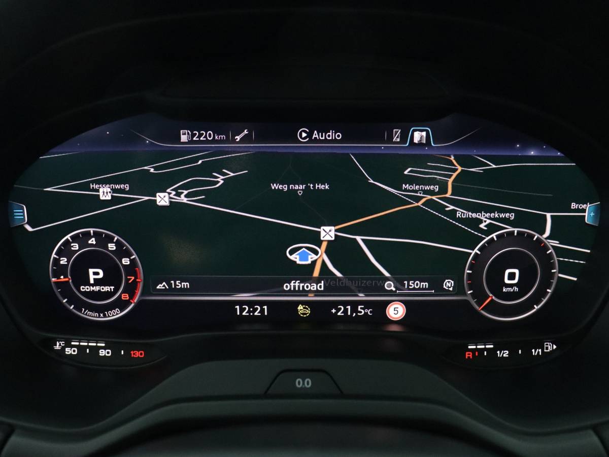 Audi Q2 Audi Q2 35 TFSI S Edition (Afn. Trekhaak / Camera / ACC / Leder / Carplay)