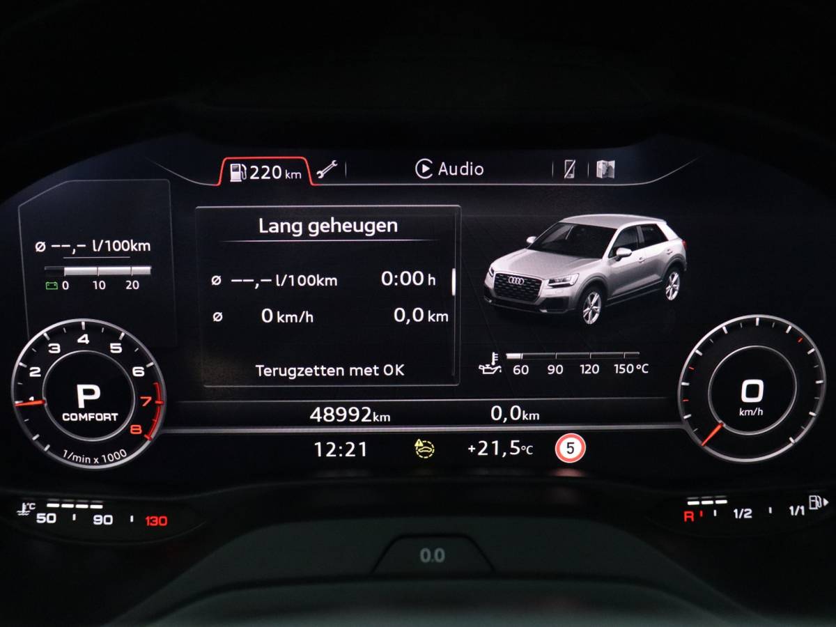 Audi Q2 Audi Q2 35 TFSI S Edition (Afn. Trekhaak / Camera / ACC / Leder / Carplay)